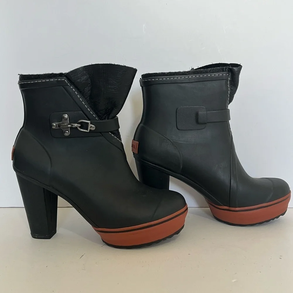 Sorel Medina Rain Heel Boots Black Rubber Size 6